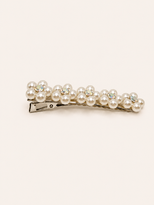Pearl Floral Alligator Clip