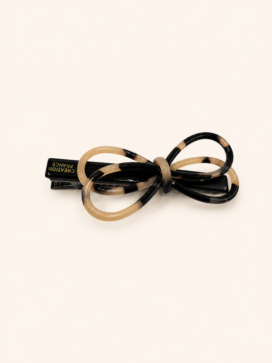 Layered Outline Bow Alligator Clip