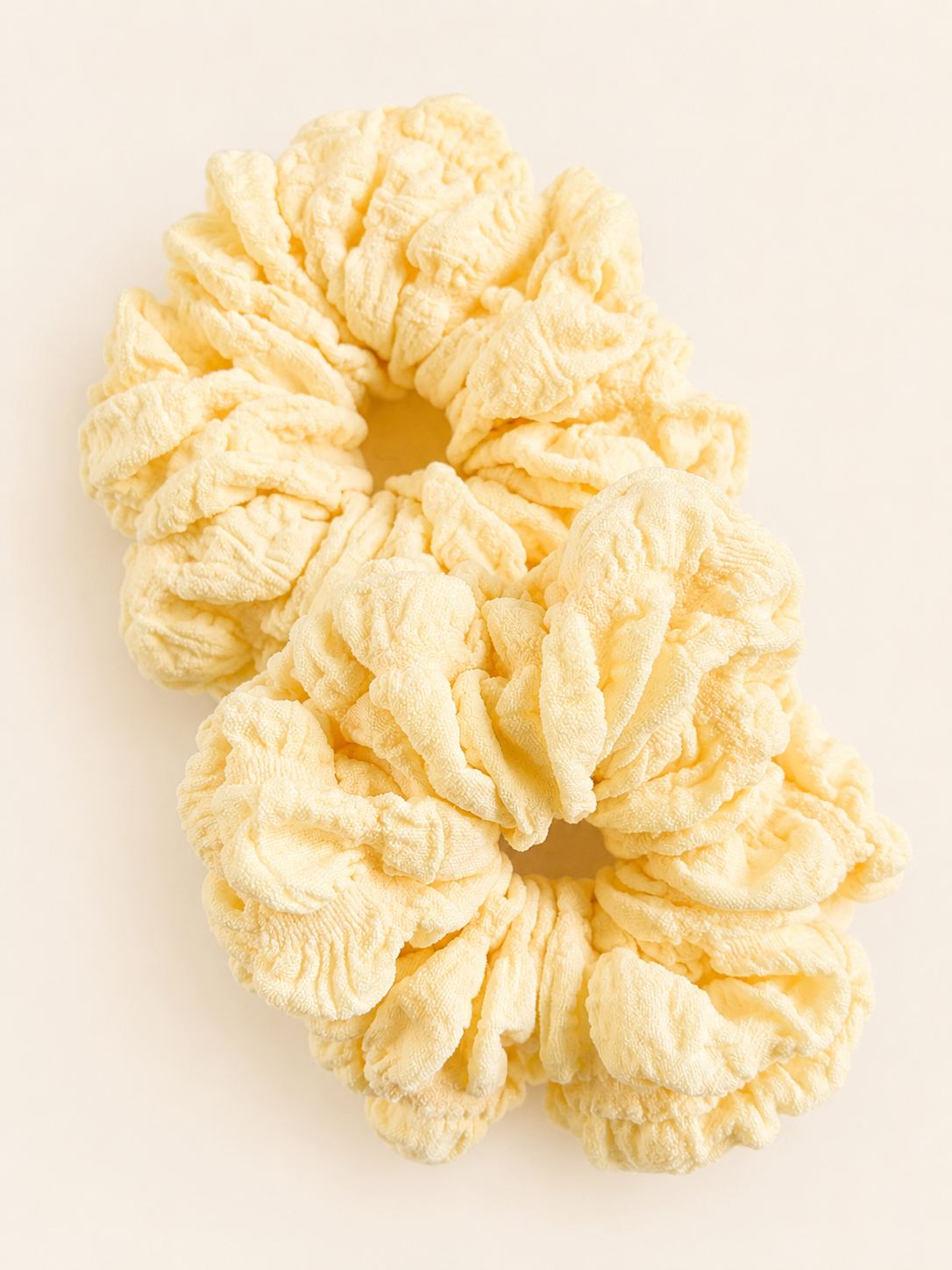 Bloa butter Scrunchie