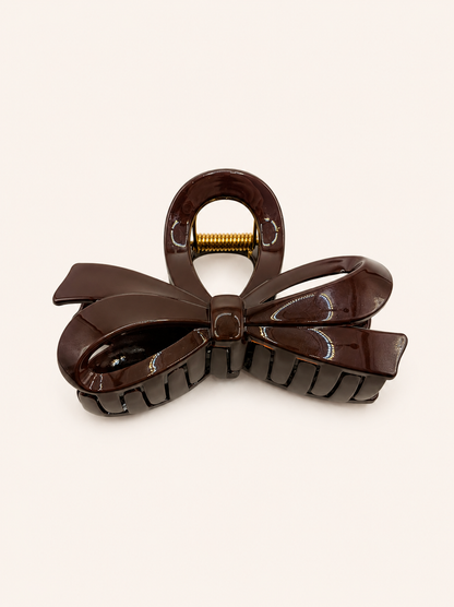 Mora Twist Bow Claw Clip