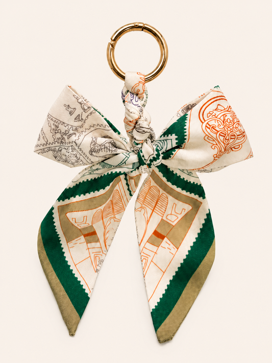 Dréa Scarf bow keychain